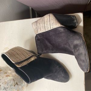 DOLCE VITA Black and White Booties